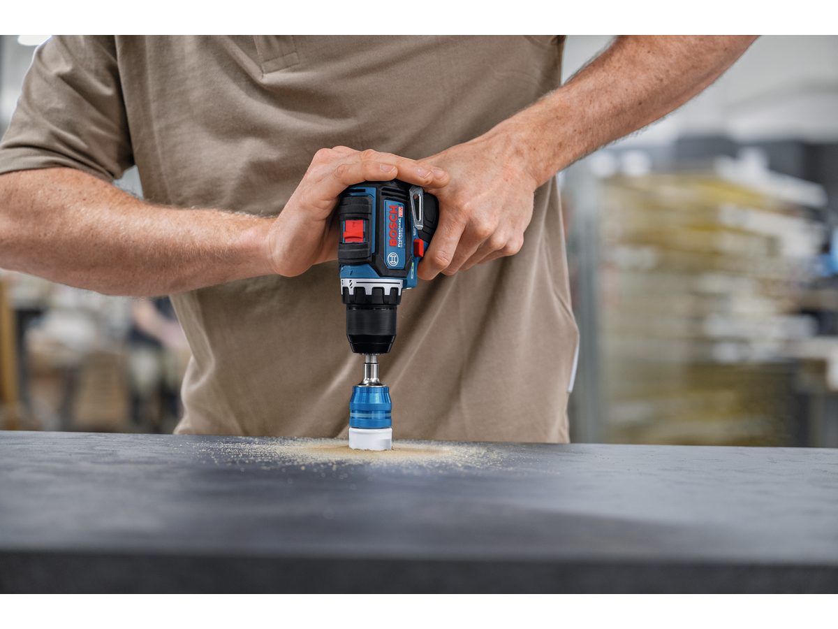 perceuse visseuse GSR 12V-32 BOSCH + 2x GBA 12V 2Ah + chargeur