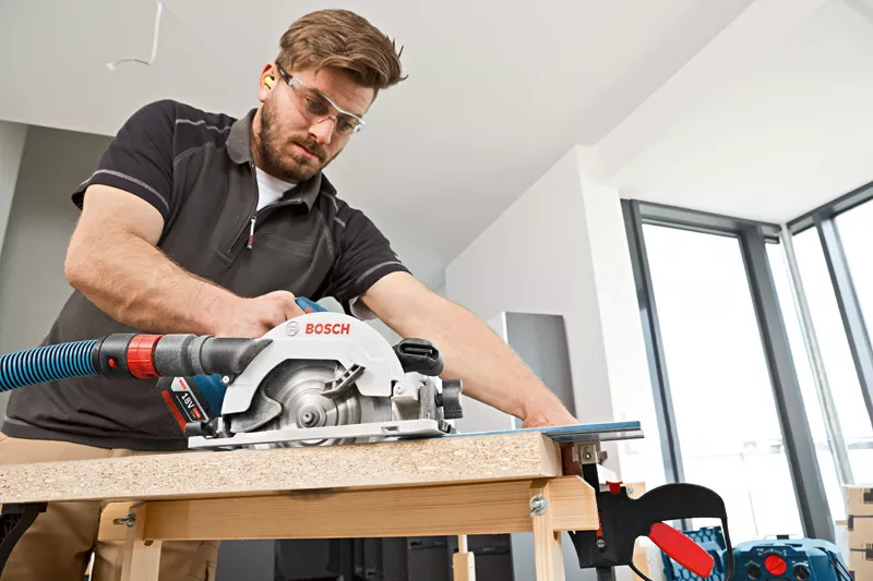 Scie Circulaire Bosch Pro 18V GKS18V-57-2, 165mm, Sans Batterie - Produit Neuf De Déstockage