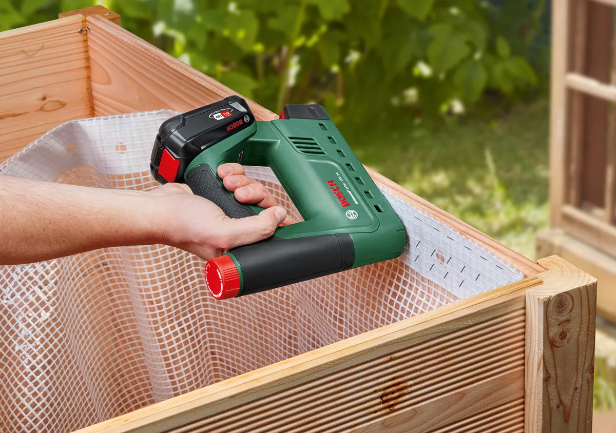 Agrafeuse électrique sans fil UniversalTacker 18V-14 BOSCH